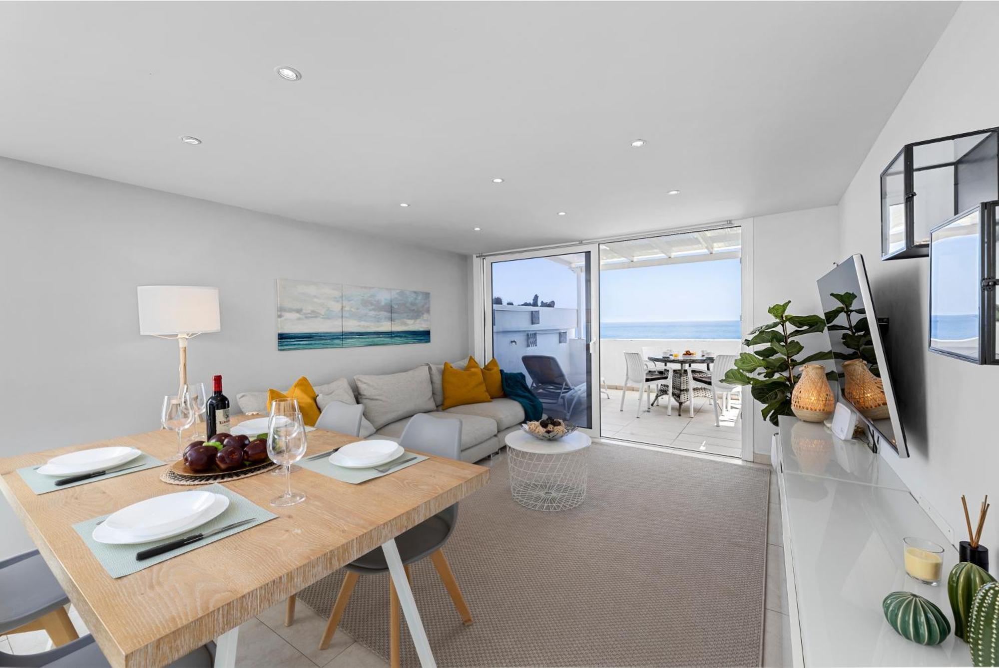 Stunning 2 Bedroom Duplex Close To Main Beach With Seaviews Puerto del Carmen  Extérieur photo